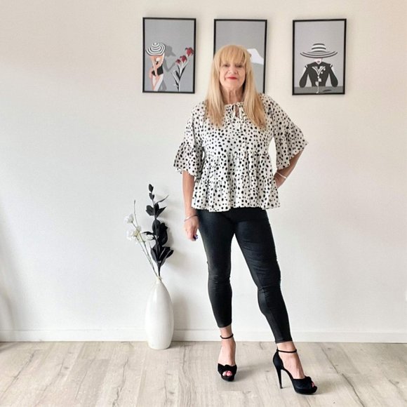 SHEIN Tops - Shein Curve Polka Dot Top, NWOT, Size 16